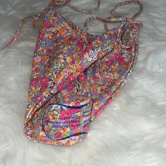 Skatie flower bikini bottom XL - Picture 3 of 4